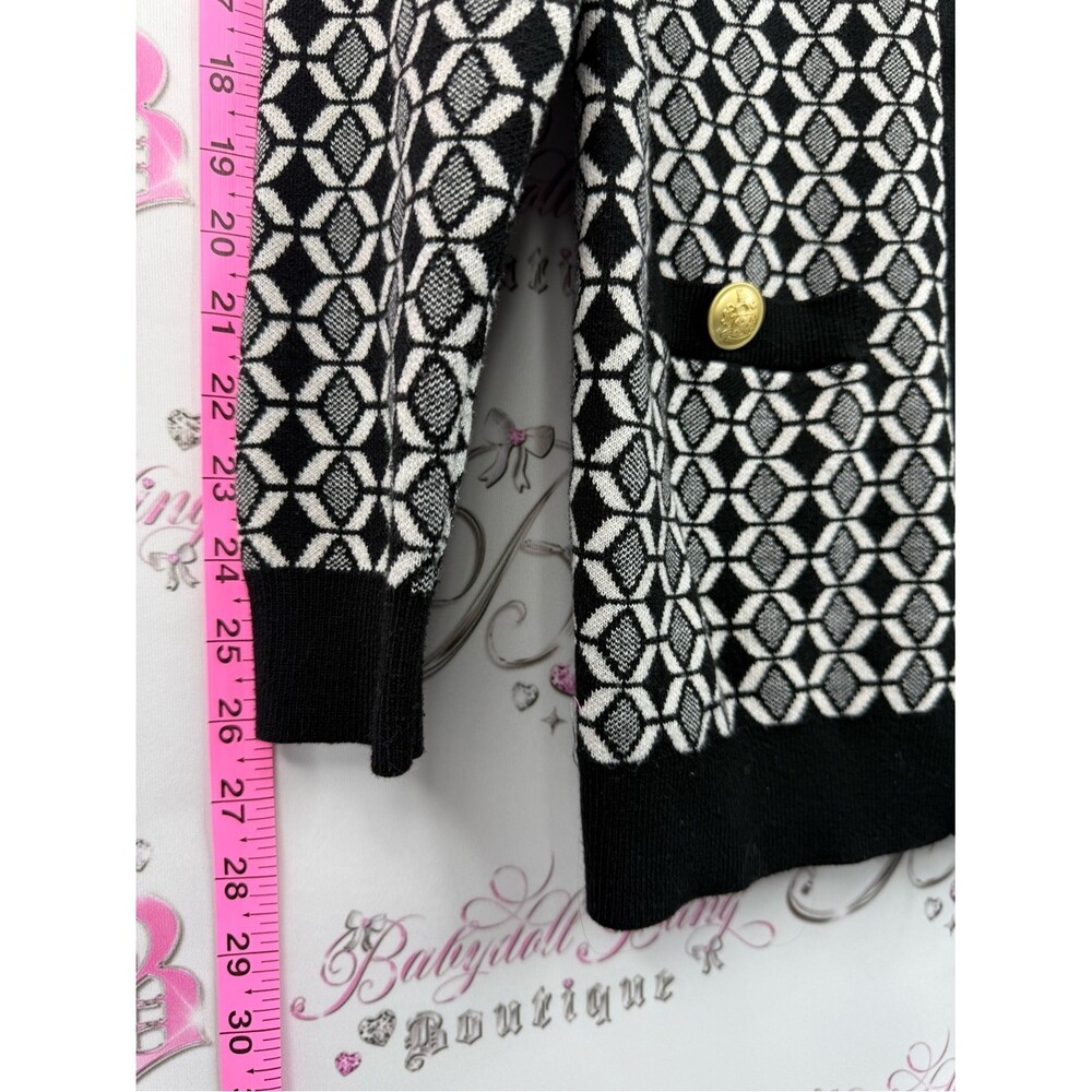 RW&CO. Sweater cardigan Black and White Geometric Knit Blazer with Gold Buttons - Picture 3 of 10
